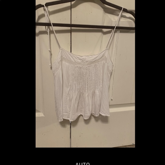 Urban outfitters crop white tank-size XS - Picture 6 of 6